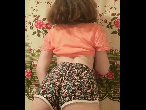 ❤️ Seksi enom bayek stripping mati dheweke kathok cendhak ing kamera ❌ Porno vk ing jv.villagesexvideos.ru ❌
