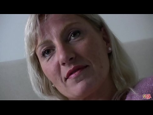 ❤️ Ibu kita kabeh bajingan ... Lady, nindakake dhewe! ❌ Porno vk ing jv.villagesexvideos.ru ❌