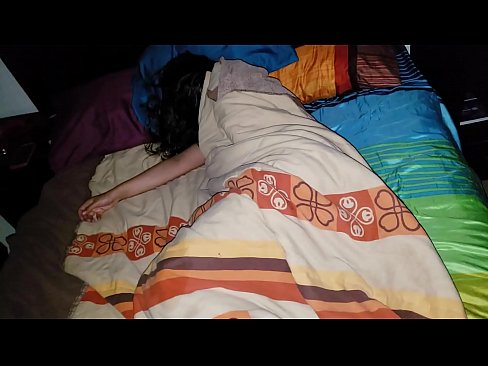 ❤️ Anak tiri berating ibu tiriné enom nalika dheweke turu. ❌ Porno vk ing jv.villagesexvideos.ru ❌